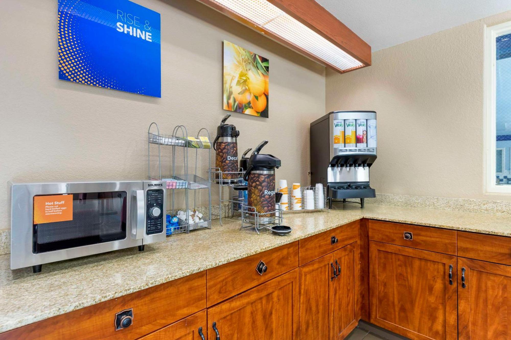Comfort Suites Lakewood - Denver Esterno foto